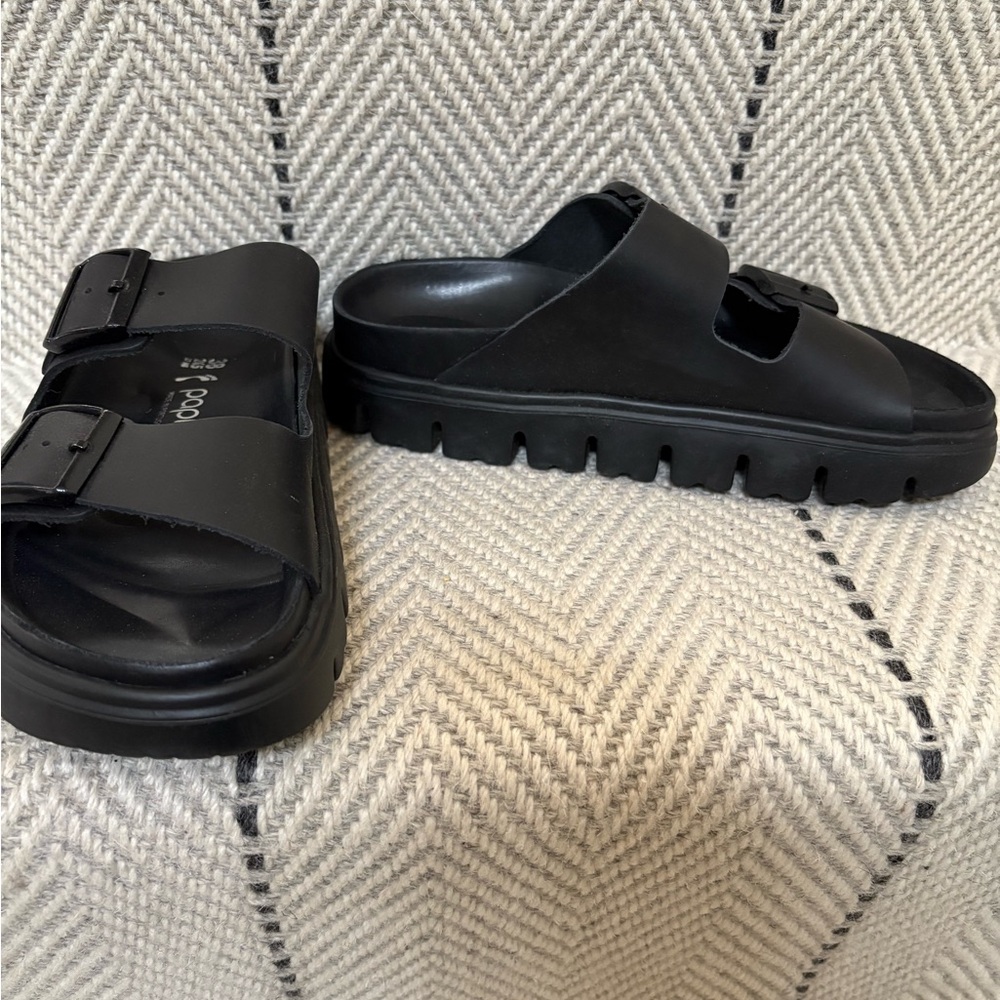 PAPILLIO: PLATFORM SANDALS BY BIRKENSTOCK size 38